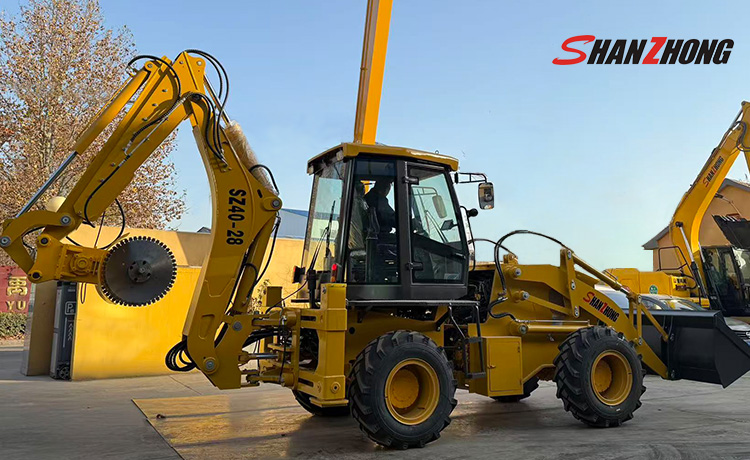 экскаватор-погрузчик