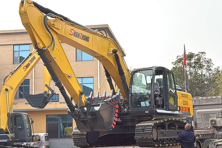 Pelle sur chenilles SZ260