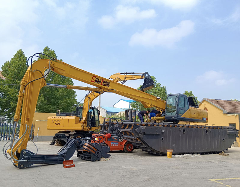 Pelle amphibie SZC500