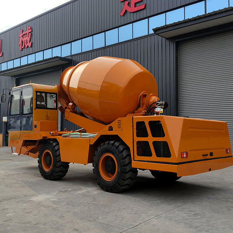 SZ6400 Самозагружающийся автобетоносмеситель