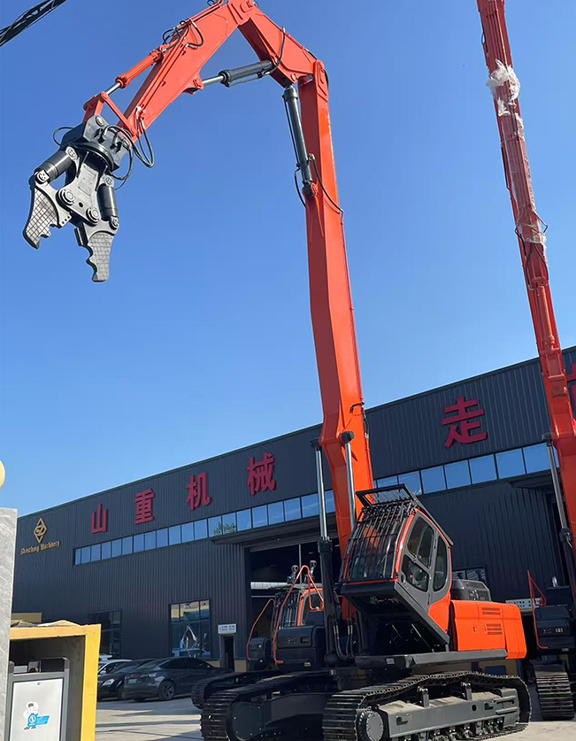 18-meter-long-armed demolition machine to Turkey