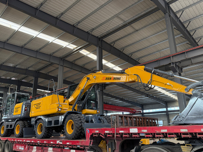 Two Shanzhong Machinery Wheel Excavators Set Off: High-performance Configuration Empowers Engineering Construction