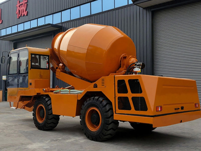 o'z-o'zidan yuklanadigan beton aralashtirgich