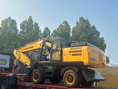 Two SZL215 Wheel Excavators Successfully Shipped, Demonstrating the Strength of Shanzhong's Intelligent Manufacturing